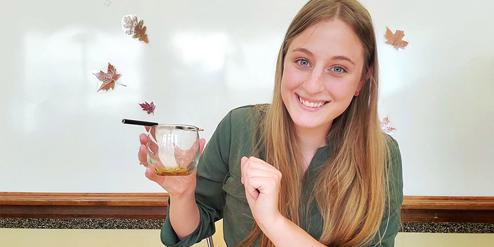 Watch as Lauren does a chromatography experiment. Then do it for yourself!