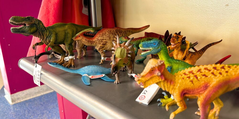 Schleich animal figures and play sets